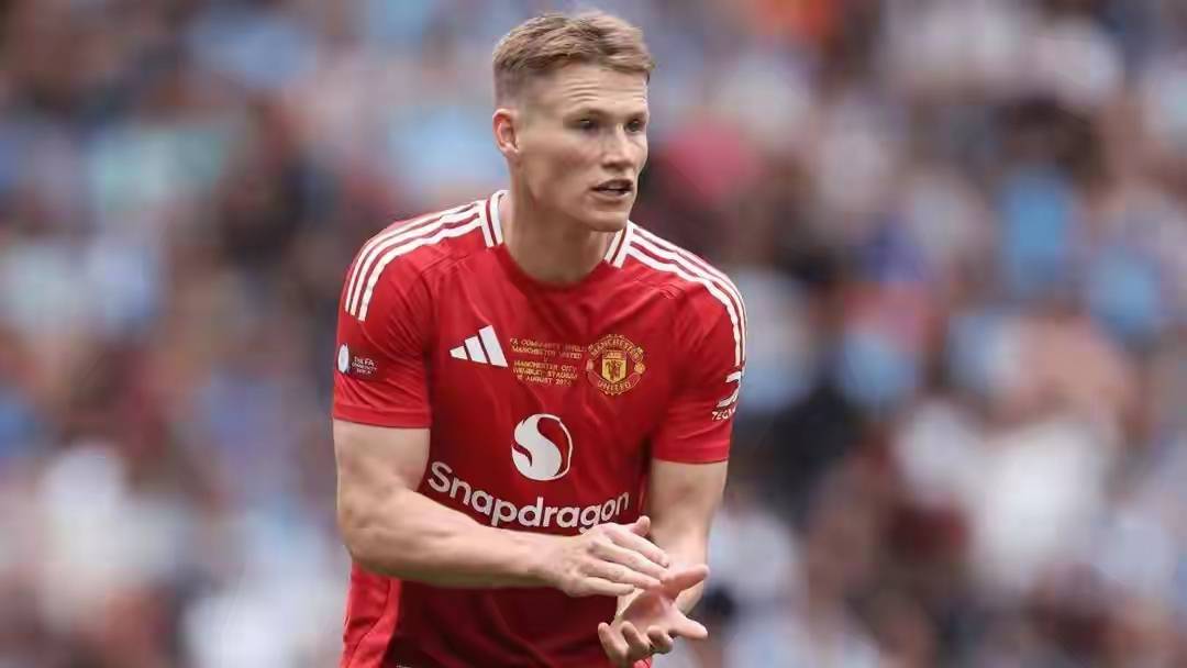 7400万王牌牵线!曼联冲冠终极杀招:截胡利物浦,抢下莱比锡19岁亿元妖锋